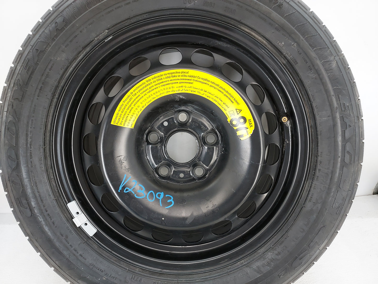 2009-2017 Volkswagen Cc Spare Donut Tire Wheel Rim Oem - Oemusedautoparts1.com