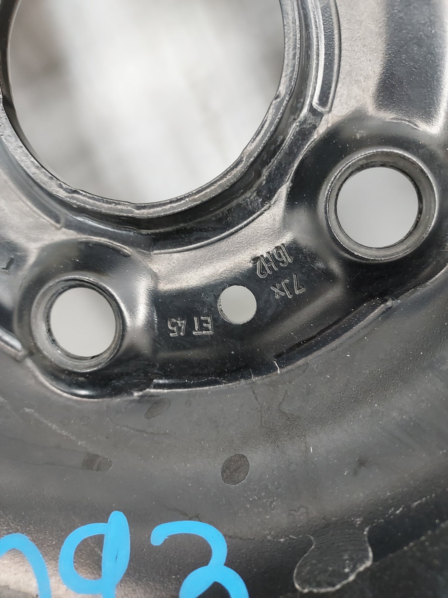 2009-2017 Volkswagen Cc Spare Donut Tire Wheel Rim Oem - Oemusedautoparts1.com