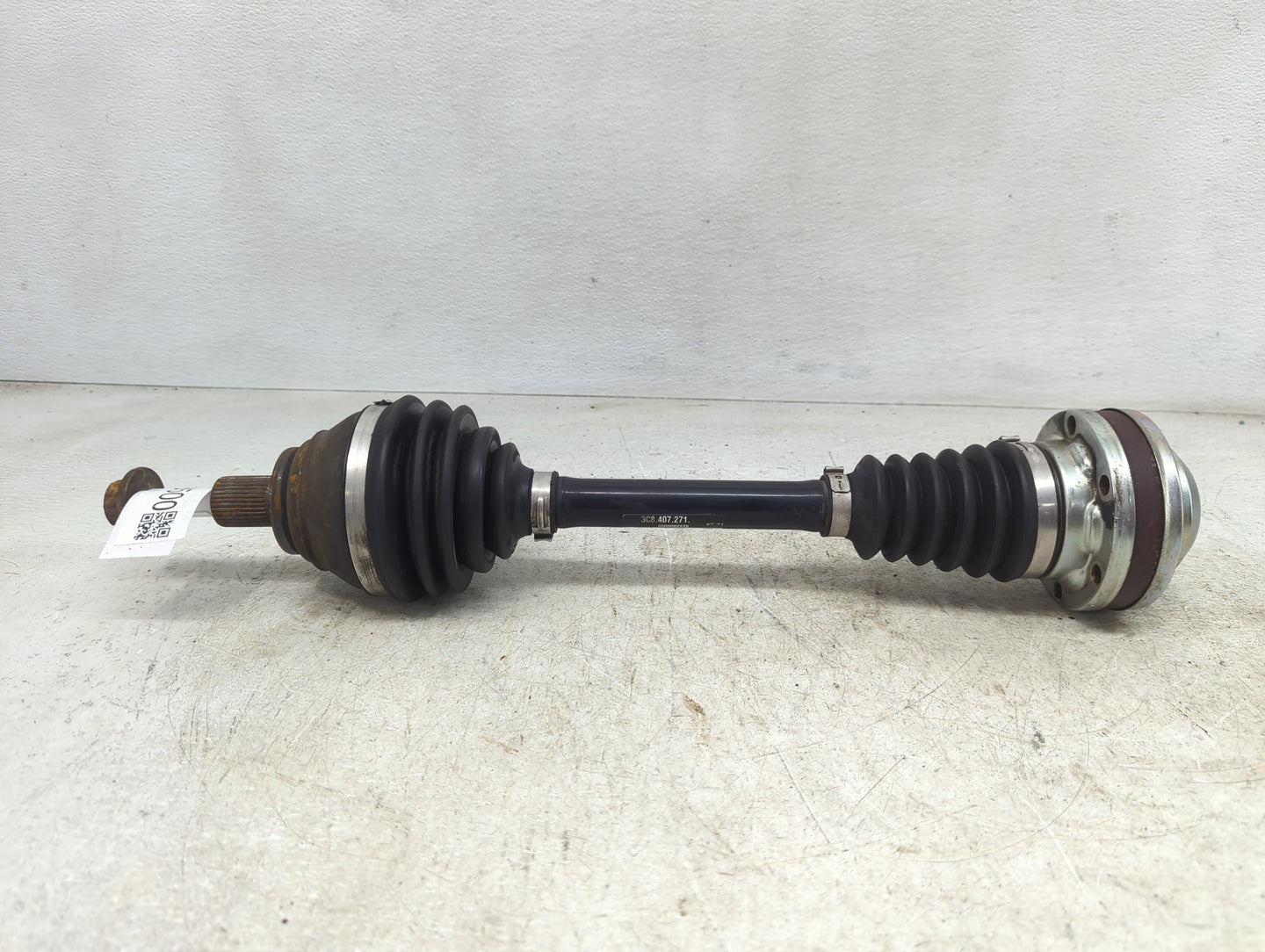 2011-2017 Volkswagen Cc Axle Shaft Front Driver Cv C/v 1428500 - Oemusedautoparts1.com