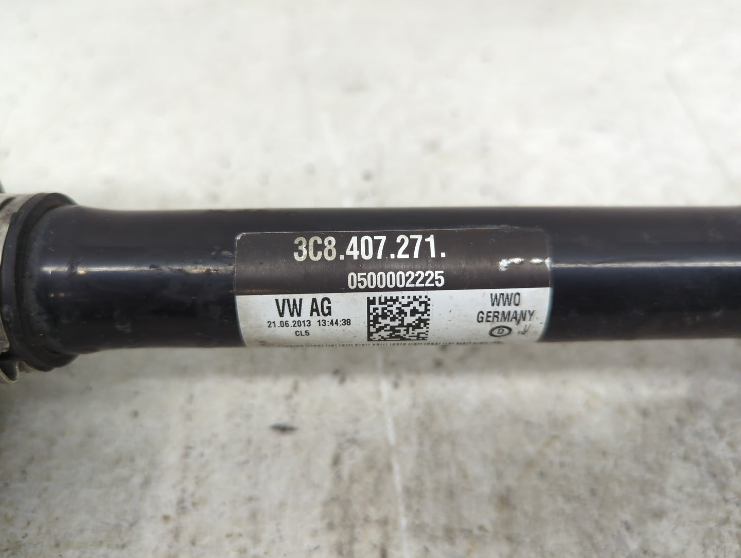 2011-2017 Volkswagen Cc Axle Shaft Front Driver Cv C/v 1428500 - Oemusedautoparts1.com