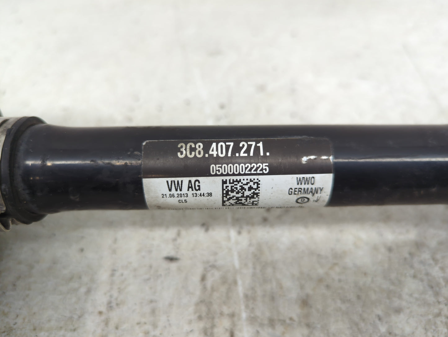 2011-2017 Volkswagen Cc Axle Shaft Front Driver Cv C/v 1428500 - Oemusedautoparts1.com