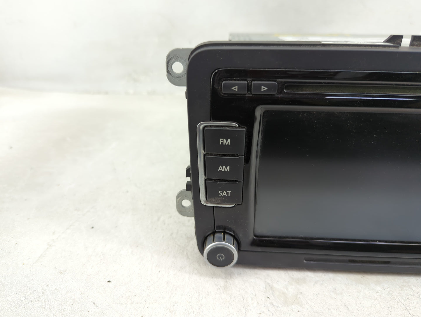 2012-2013 Volkswagen Cc Radio AM FM Cd Player Receiver Replacement Fits Fits 2012 2013 2014 2015 2016 2017 OEM Used Auto Par