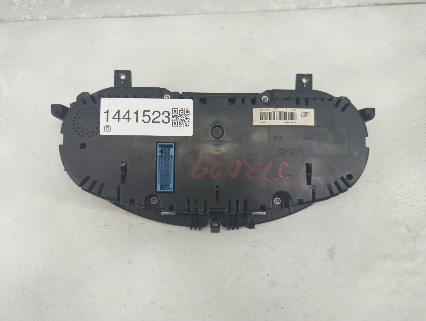 2013 Volkswagen Cc Instrument Cluster Speedometer Gauges P/N:A2C53439645 Fits OEM Used Auto Parts - Oemusedautoparts1.com