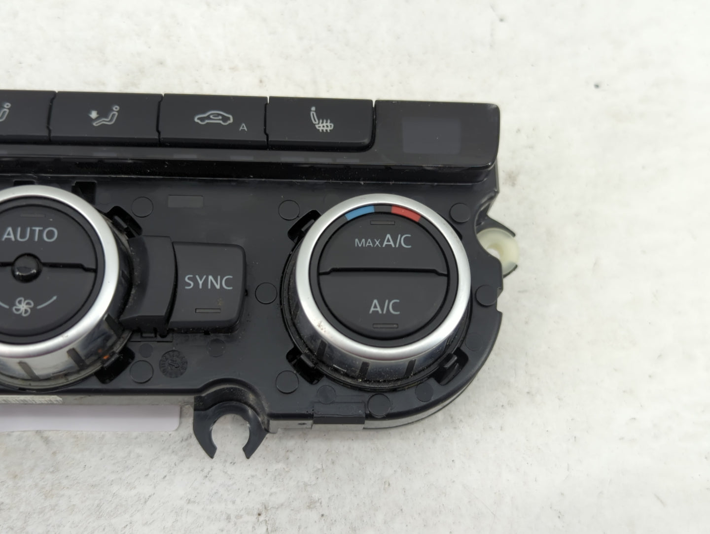 2013-2014 Volkswagen Cc Climate Control Module Temperature AC/Heater Replacement P/N:3AA907044AN 5HB011257-37 Fits Fits 2013