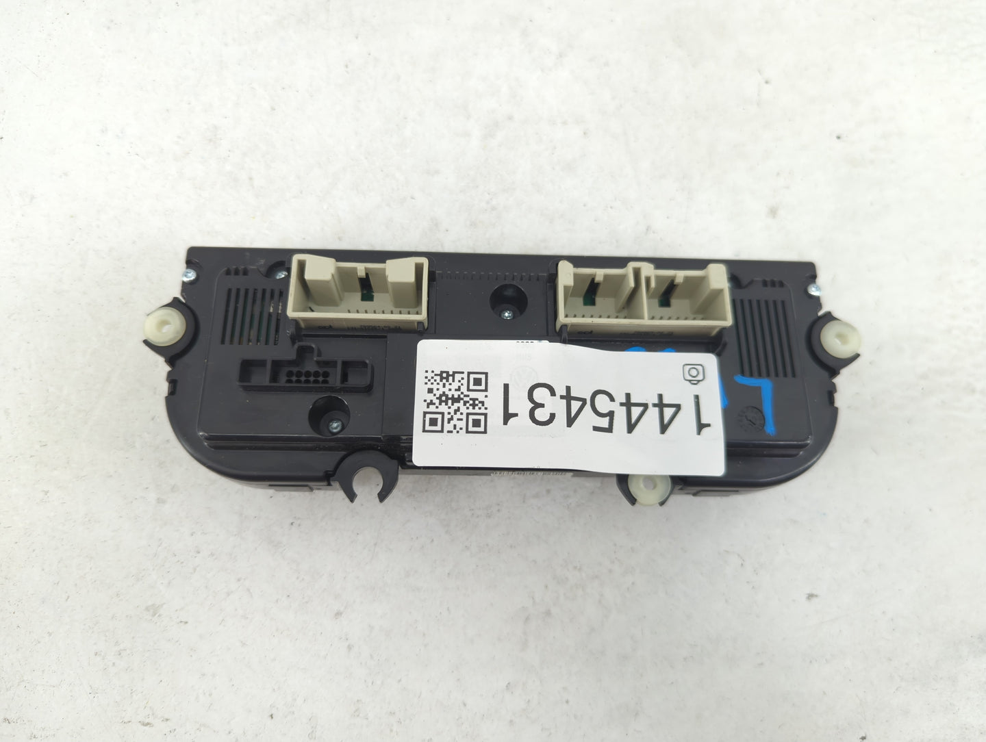 2013-2014 Volkswagen Cc Climate Control Module Temperature AC/Heater Replacement P/N:3AA907044AN 5HB011257-37 Fits Fits 2013