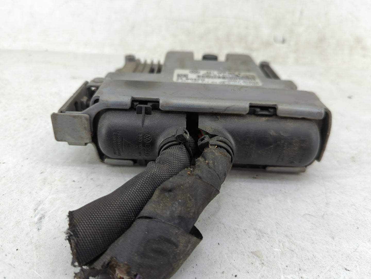 2013 Volkswagen Cc PCM Engine Control Computer ECU ECM PCU OEM P/N:06J907309B 0261S06014 Fits OEM Used Auto Parts - Oemuseda