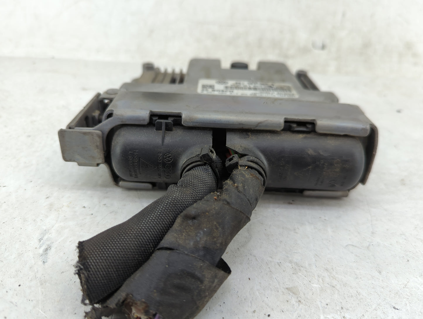 2013 Volkswagen Cc PCM Engine Control Computer ECU ECM PCU OEM P/N:06J907309B 0261S06014 Fits OEM Used Auto Parts - Oemuseda