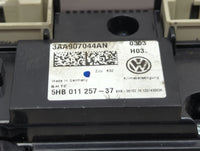 2013-2014 Volkswagen Cc Climate Control Module Temperature AC/Heater Replacement P/N:3AA907044AN 5HB011257-37 Fits Fits 2013