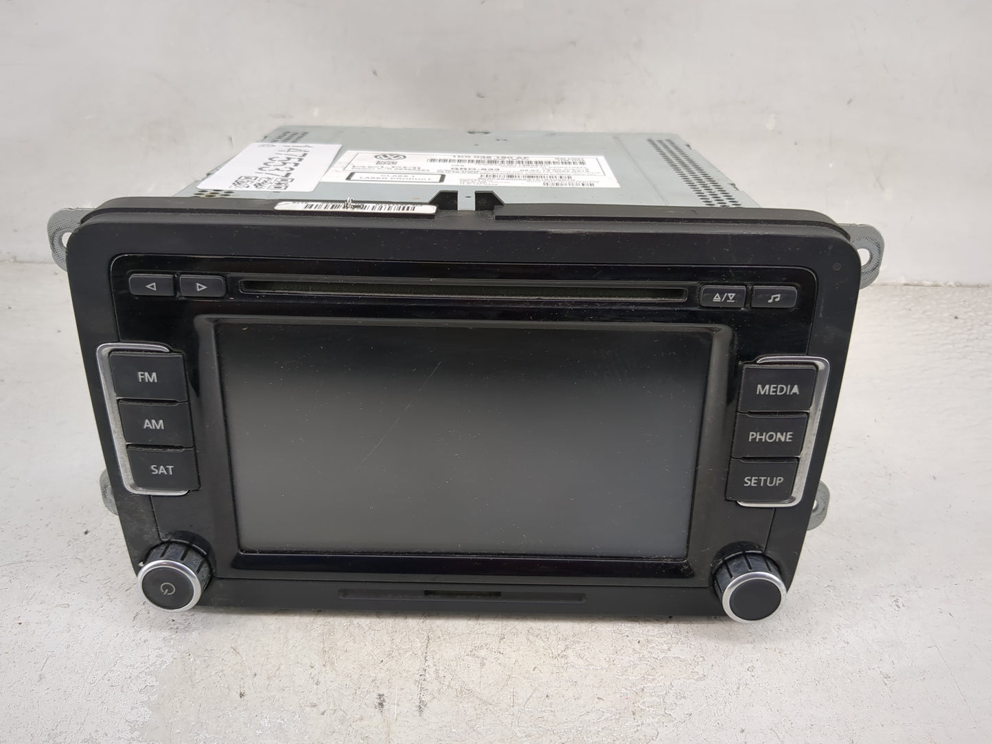 2009-2013 Volkswagen Cc Radio AM FM Cd Player Receiver Replacement P/N:1K0035180AF 28360223 Fits OEM Used Auto Parts - Oemus