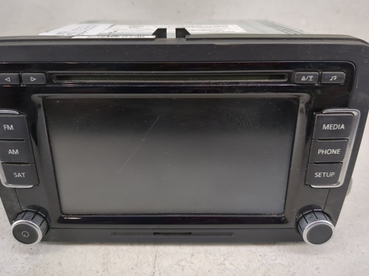 2009-2013 Volkswagen Cc Radio AM FM Cd Player Receiver Replacement P/N:1K0035180AF 28360223 Fits OEM Used Auto Parts - Oemus