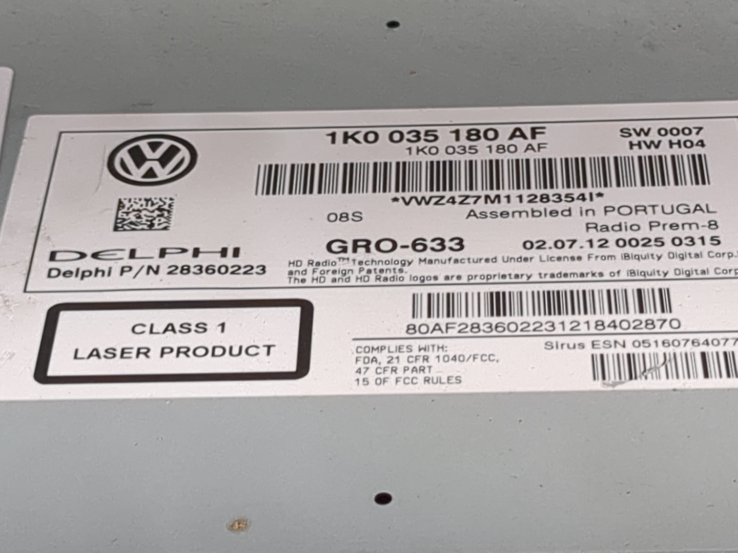 2009-2013 Volkswagen Cc Radio AM FM Cd Player Receiver Replacement P/N:1K0035180AF 28360223 Fits OEM Used Auto Parts - Oemus