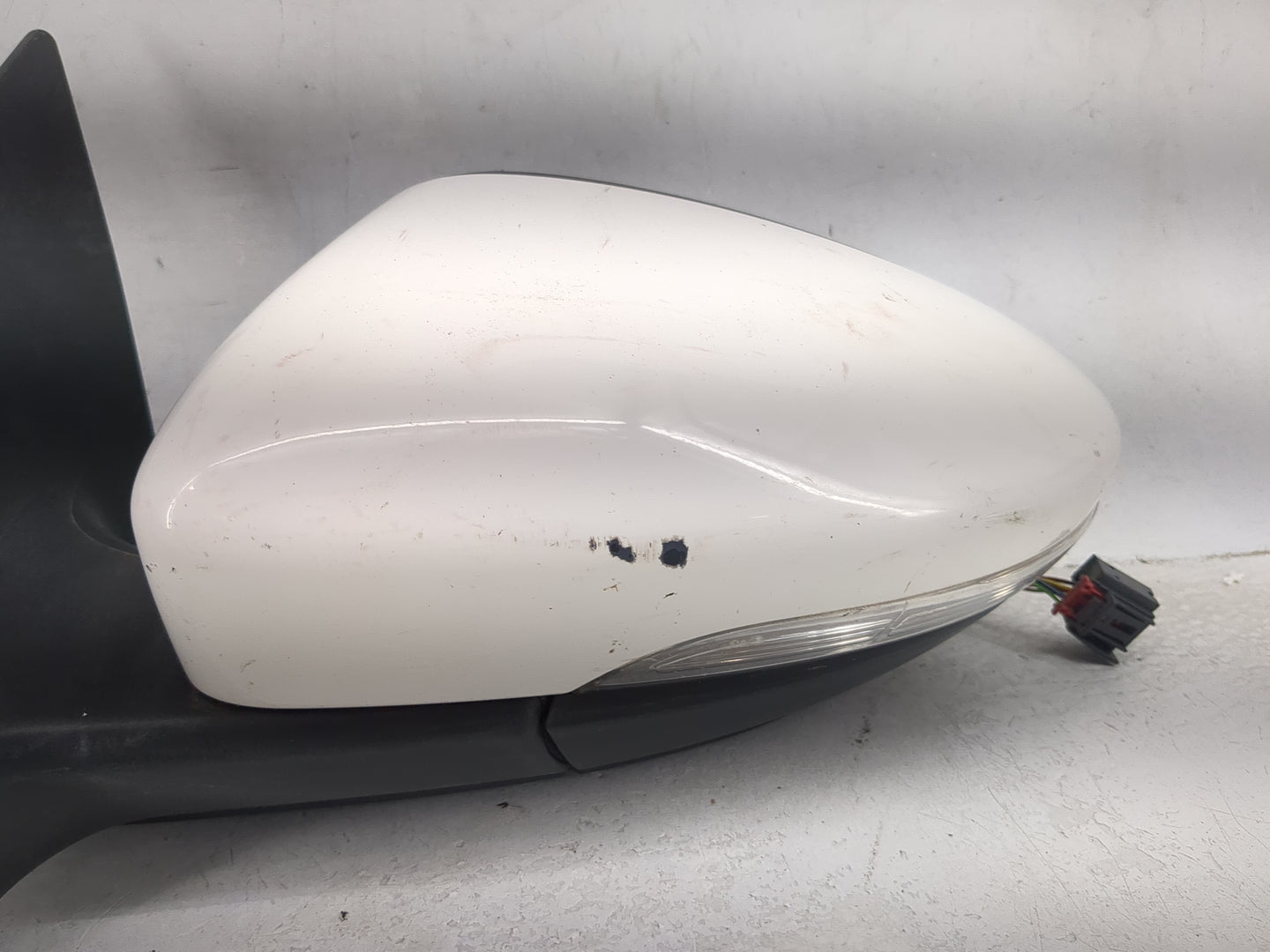 2009-2012 Volkswagen Cc Driver Side View Mirror - Left Door Mirror OEM Used - Oemusedautoparts1.com