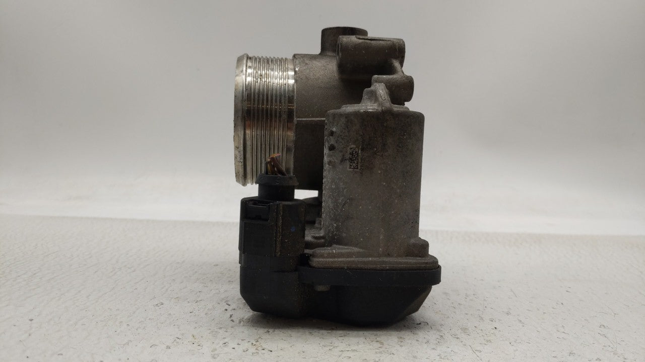 2009-2017 Volkswagen Cc Throttle Body P/N:E8-2103-0-09305-00485 06F 133 062 E Fits OEM Used Auto Parts - Oemusedautoparts1.c