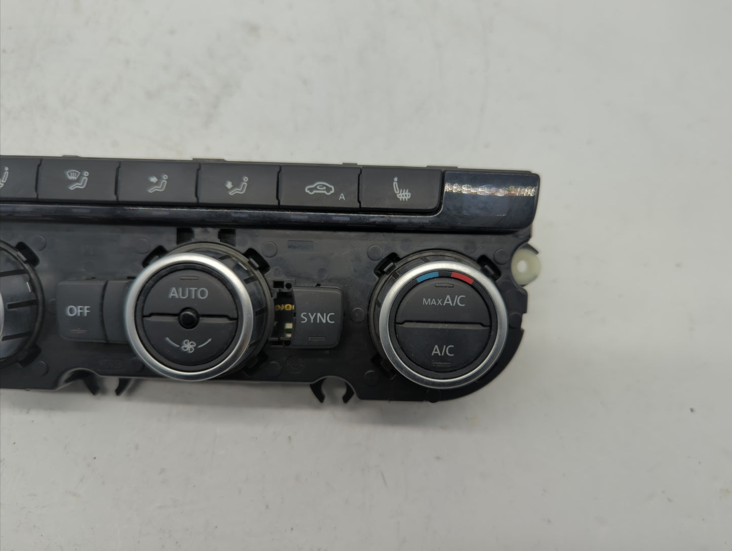 2013-2014 Volkswagen Cc Climate Control Module Temperature AC/Heater Replacement P/N:3AA907044AN 5HB 011 257 Fits Fits 2013 