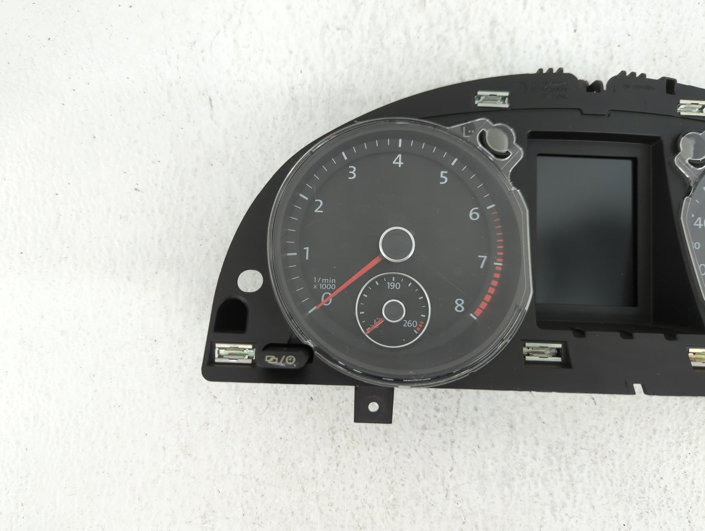 2013 Volkswagen Cc Instrument Cluster Speedometer Gauges P/N:3C8920 971B Fits OEM Used Auto Parts - Oemusedautoparts1.com