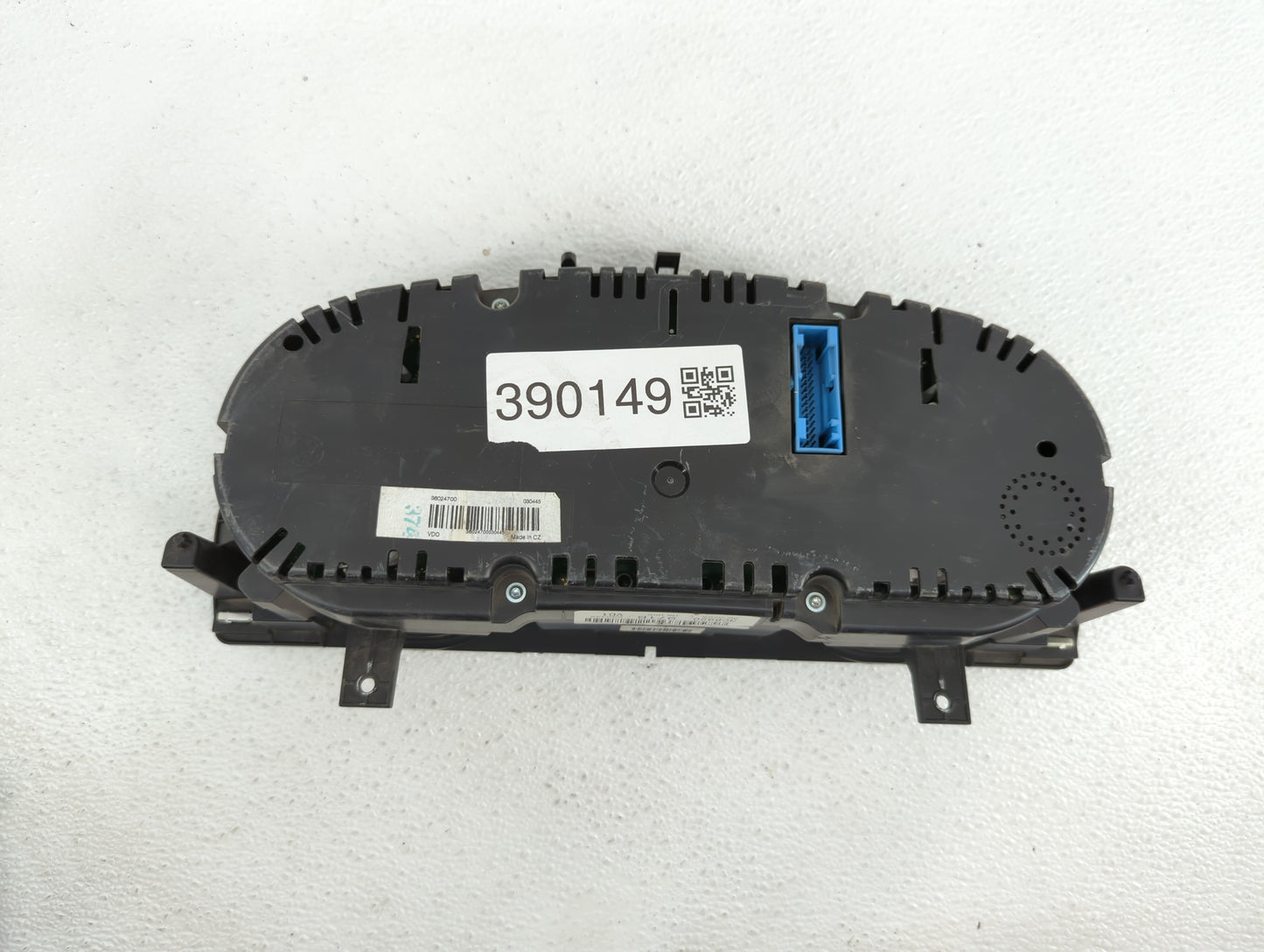 2013 Volkswagen Cc Instrument Cluster Speedometer Gauges P/N:3C8920 971B Fits OEM Used Auto Parts - Oemusedautoparts1.com