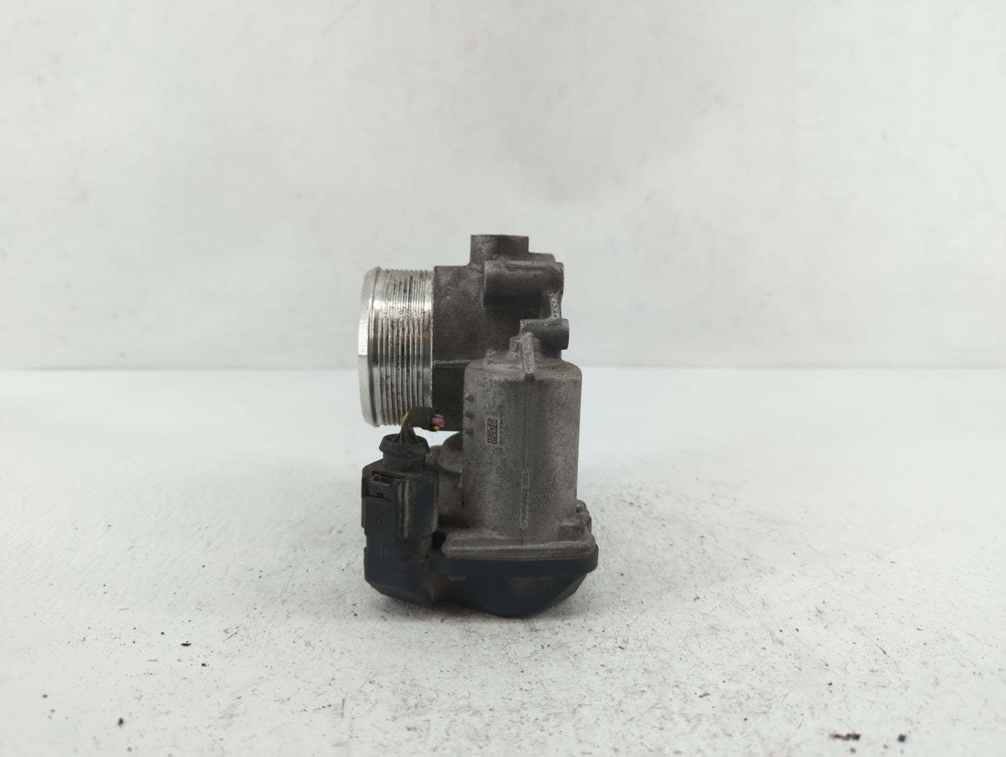 2009-2017 Volkswagen Cc Throttle Body P/N:06F 133 062 G 06F 133 062 Q Fits OEM Used Auto Parts - Oemusedautoparts1.com