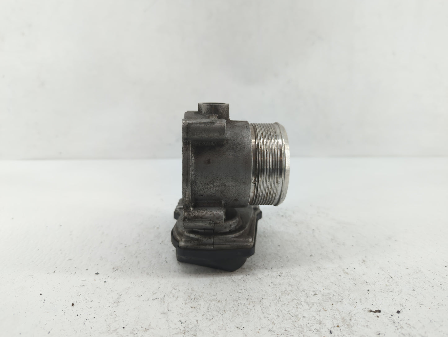 2009-2017 Volkswagen Cc Throttle Body P/N:06F 133 062 G 06F 133 062 Q Fits OEM Used Auto Parts - Oemusedautoparts1.com
