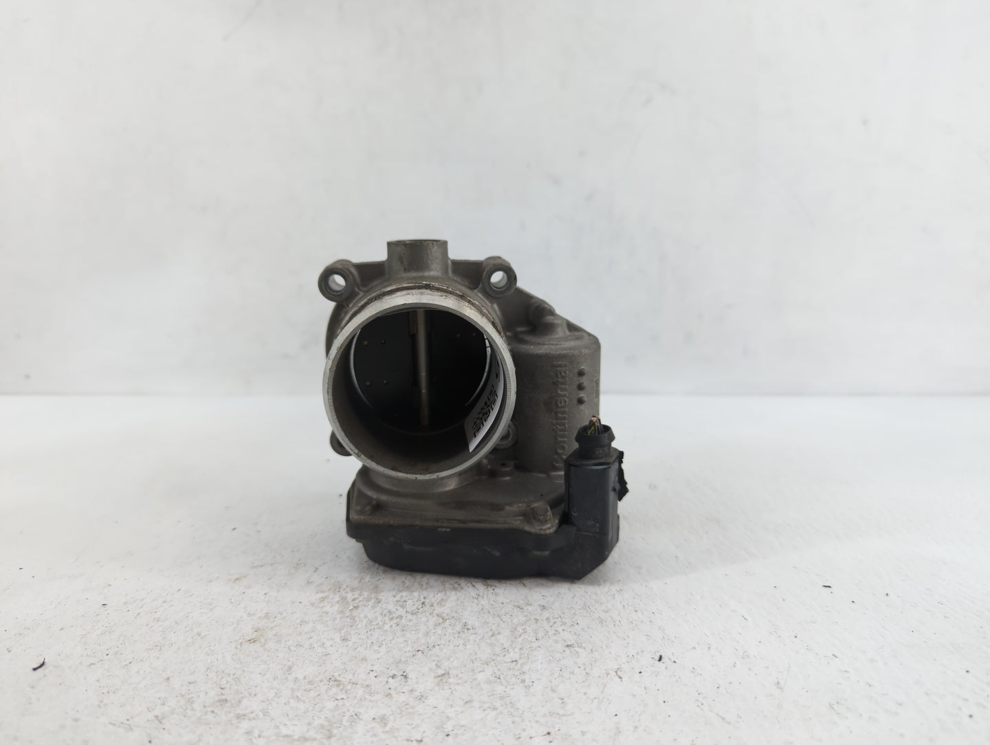 2009-2017 Volkswagen Cc Throttle Body P/N:06F 133 062 G 06F 133 062 Q Fits OEM Used Auto Parts - Oemusedautoparts1.com