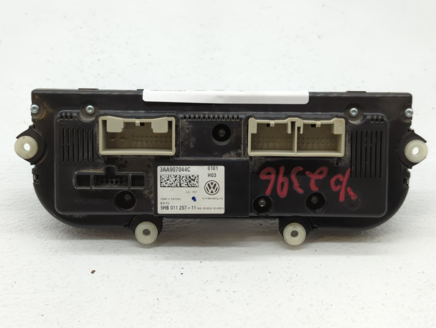 2013 Volkswagen Cc Climate Control Module Temperature AC/Heater Replacement P/N:3AA907044C 3AA907044J Fits OEM Used Auto Par