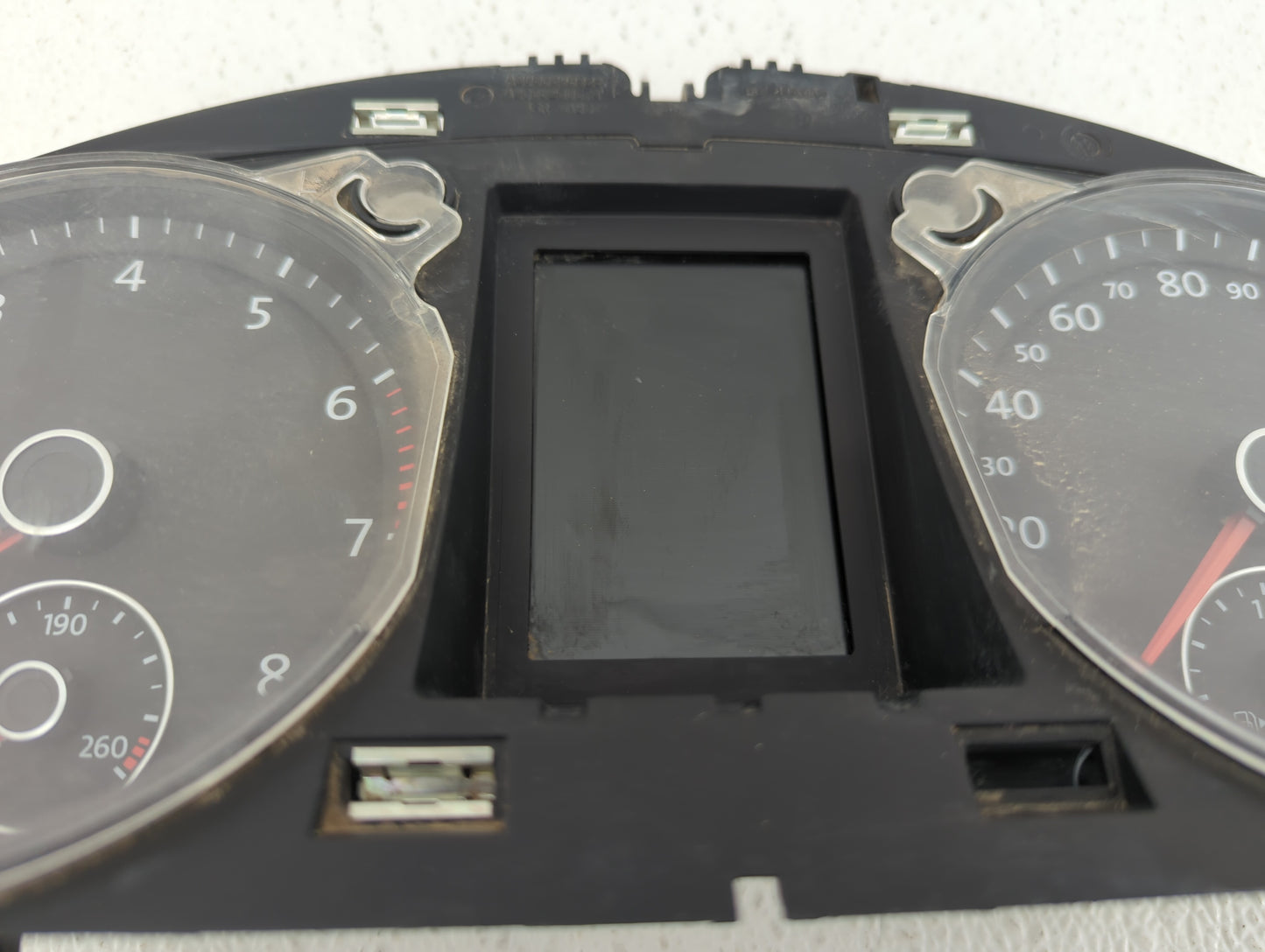 2013 Volkswagen Cc Instrument Cluster Speedometer Gauges P/N:3C8920 971B Fits OEM Used Auto Parts - Oemusedautoparts1.com