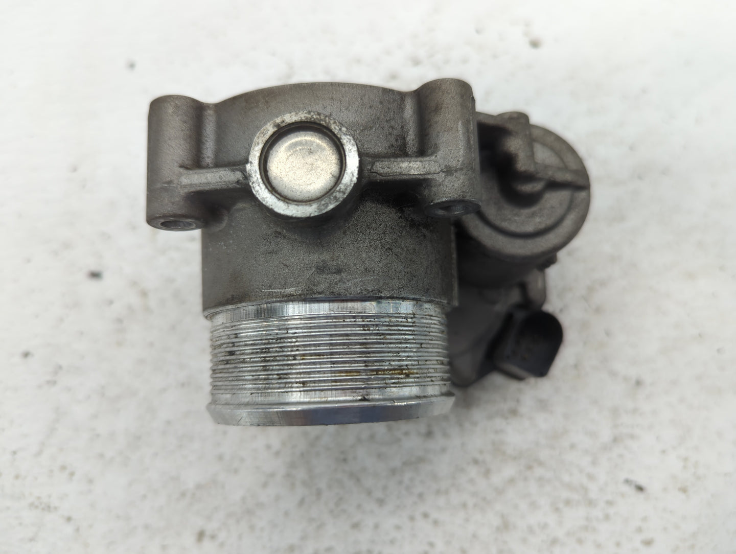 2009-2017 Volkswagen Cc Throttle Body P/N:06F 133 062 Fits OEM Used Auto Parts - Oemusedautoparts1.com