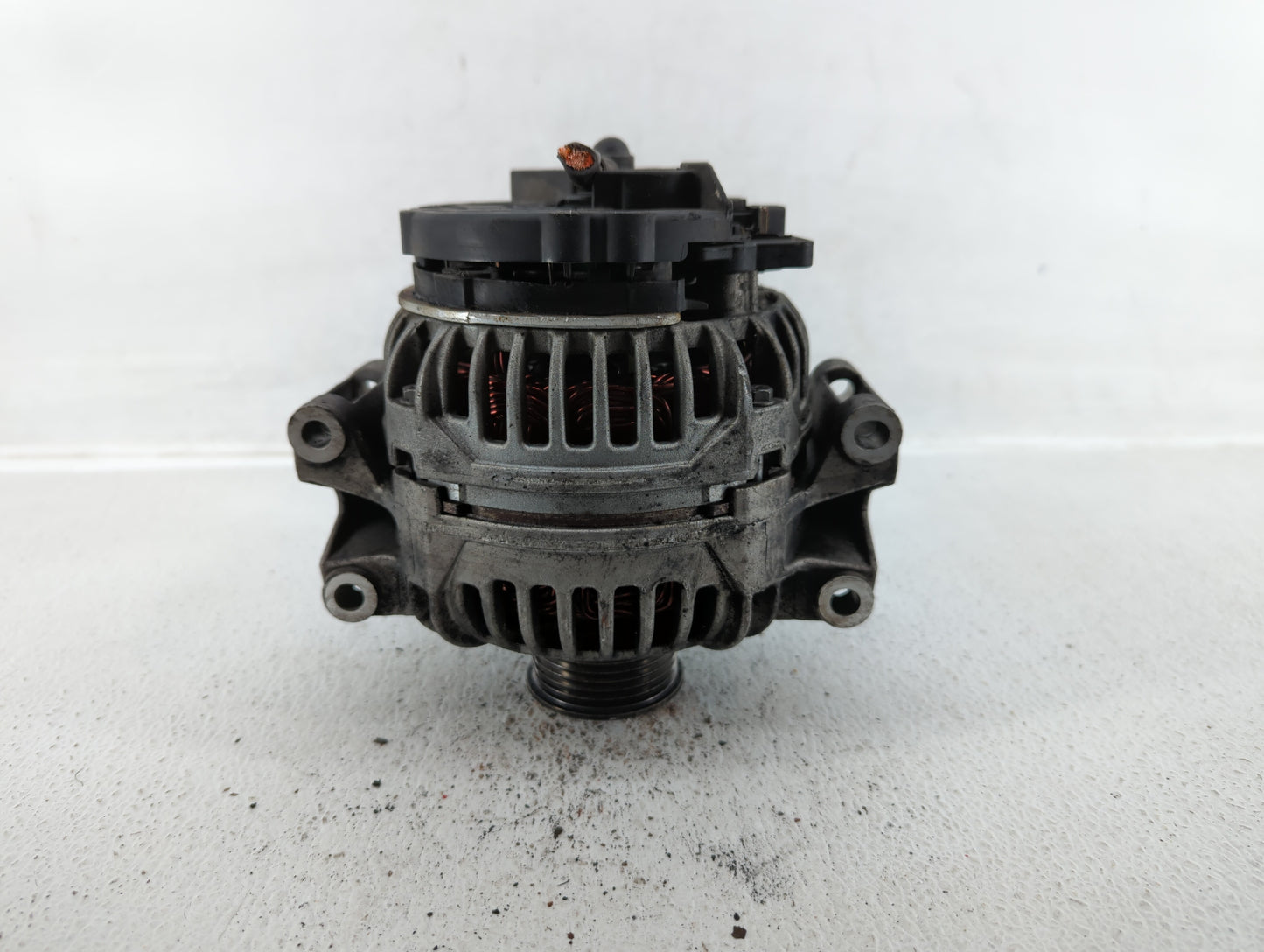 2009-2017 Volkswagen Cc Alternator Replacement Generator Charging Assembly Engine OEM P/N:06B 903 016AB Fits OEM Used Auto P