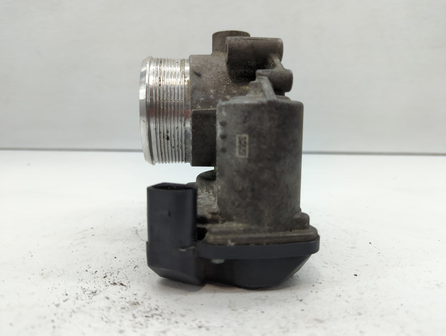 2009-2017 Volkswagen Cc Throttle Body P/N:06F 133 062 Q Fits OEM Used Auto Parts - Oemusedautoparts1.com