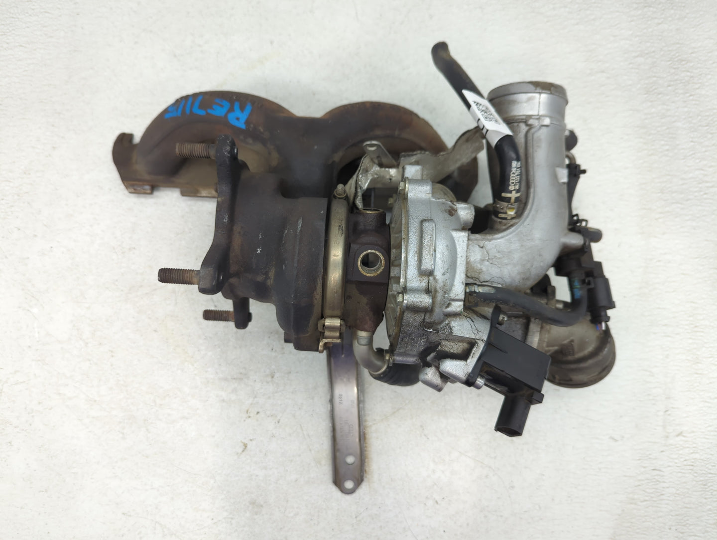 2017-2017 Volkswagen Cc Turbocharger Exhaust Manifold With Turbo Charger - Oemusedautoparts1.com