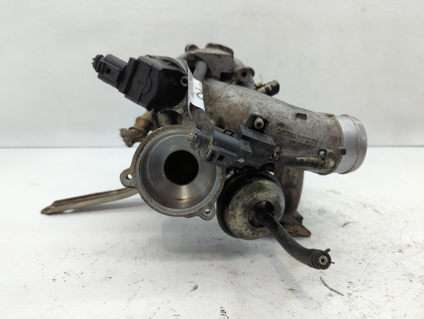2017-2017 Volkswagen Cc Turbocharger Exhaust Manifold With Turbo Charger - Oemusedautoparts1.com