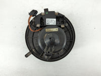2013-2017 Volkswagen Cc Heater AC Blower Motor P/N:3C1 820 015 T CZ246810-5384 Fits Fits 2013 2014 2015 2016 2017 2018 OEM U