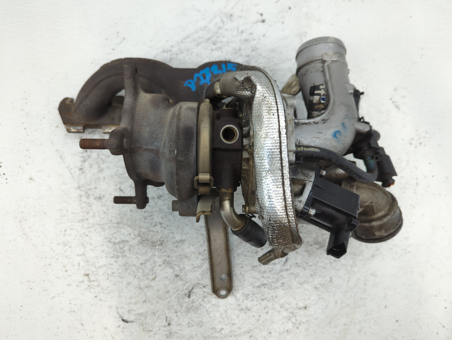 2017-2017 Volkswagen Cc Turbocharger Exhaust Manifold With Turbo Charger - Oemusedautoparts1.com