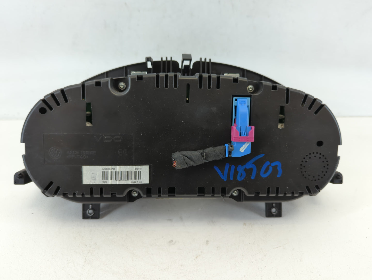 2013 Volkswagen Cc Instrument Cluster Speedometer Gauges P/N:019442 A2C36024700 Fits OEM Used Auto Parts - Oemusedautoparts1