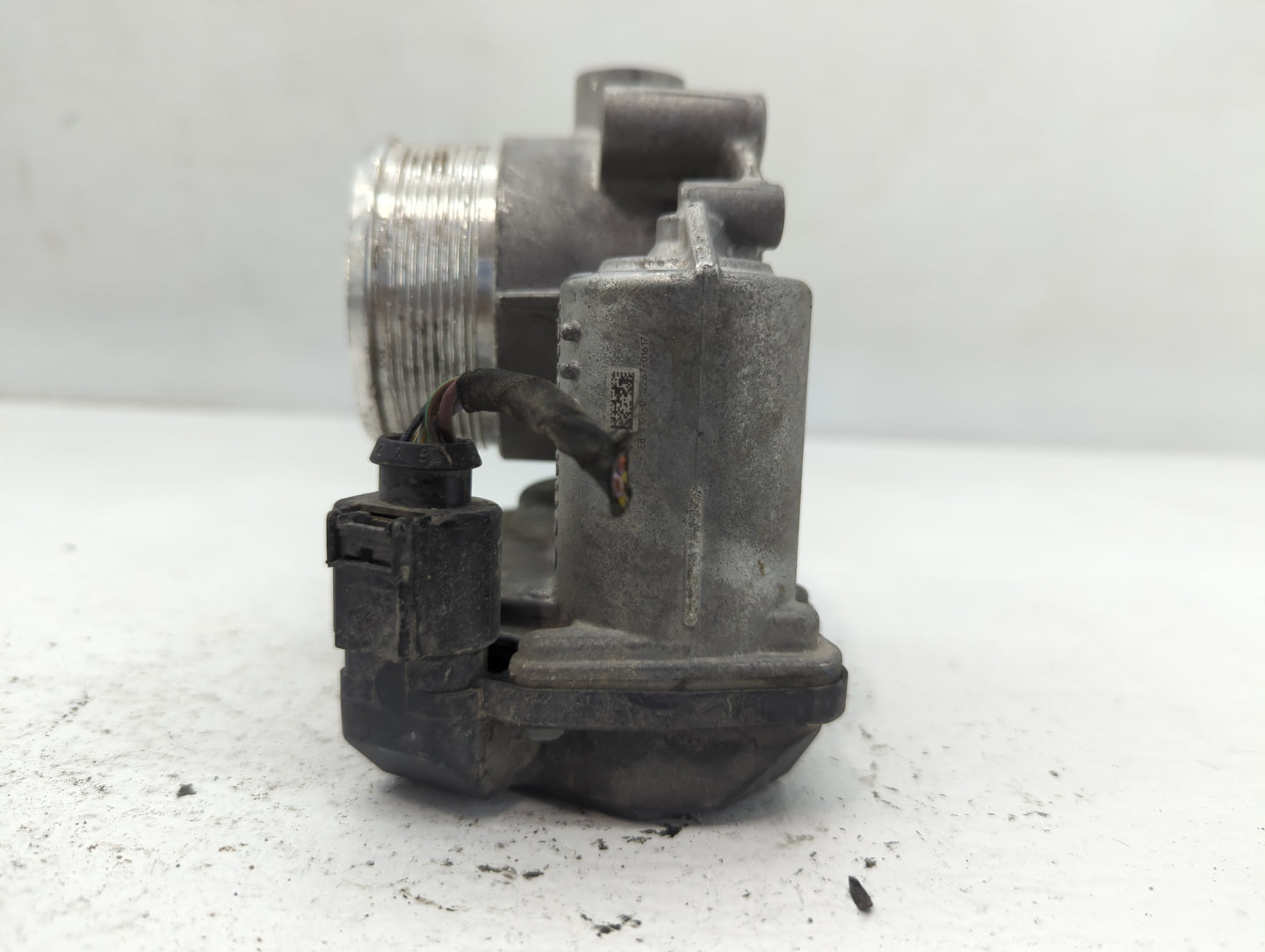 2009-2017 Volkswagen Cc Throttle Body P/N:06F 133 062 Q Fits OEM Used Auto Parts - Oemusedautoparts1.com