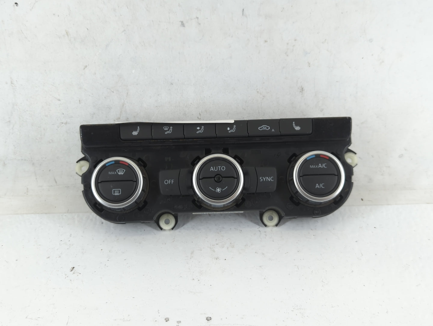 2013-2014 Volkswagen Cc Climate Control Module Temperature AC/Heater Replacement P/N:3AA90704AN Fits Fits 2013 2014 OEM Used