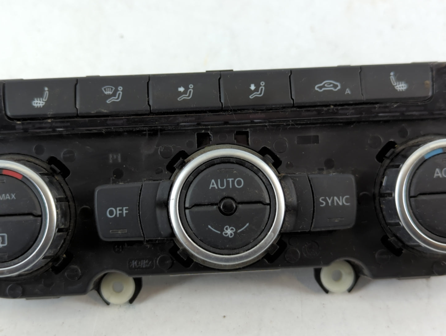 2013 Volkswagen Cc Climate Control Module Temperature AC/Heater Replacement P/N:3AA907044J Fits OEM Used Auto Parts - Oemuse