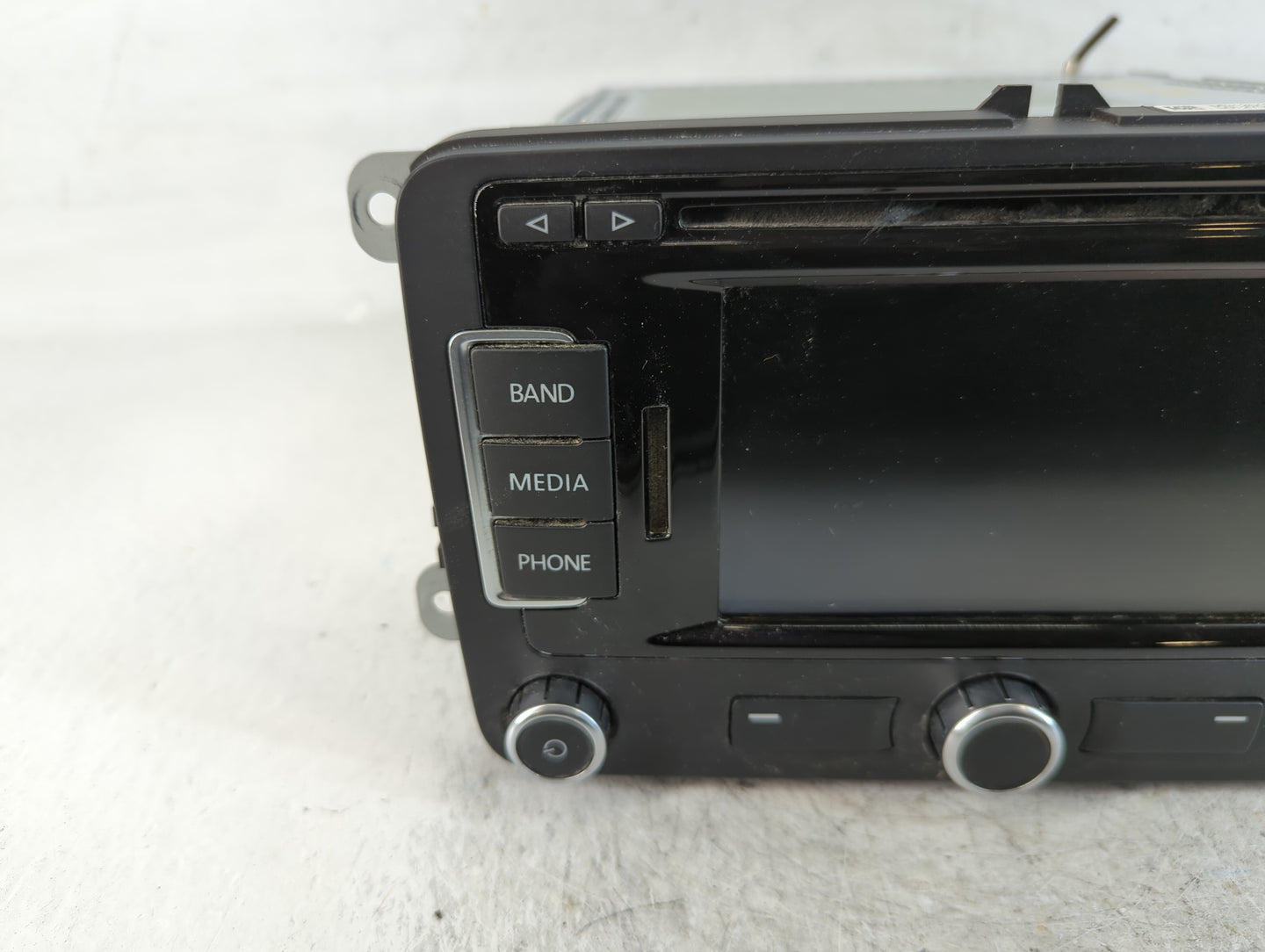 2012-2017 Volkswagen Cc Am Fm Cd Player Radio Receiver - Oemusedautoparts1.com