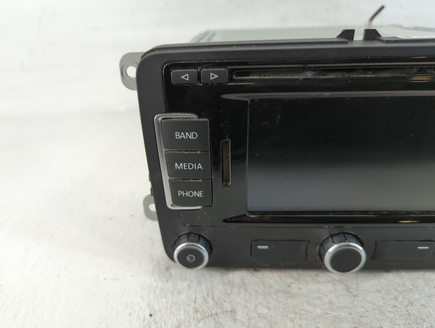 2012-2017 Volkswagen Cc Am Fm Cd Player Radio Receiver - Oemusedautoparts1.com