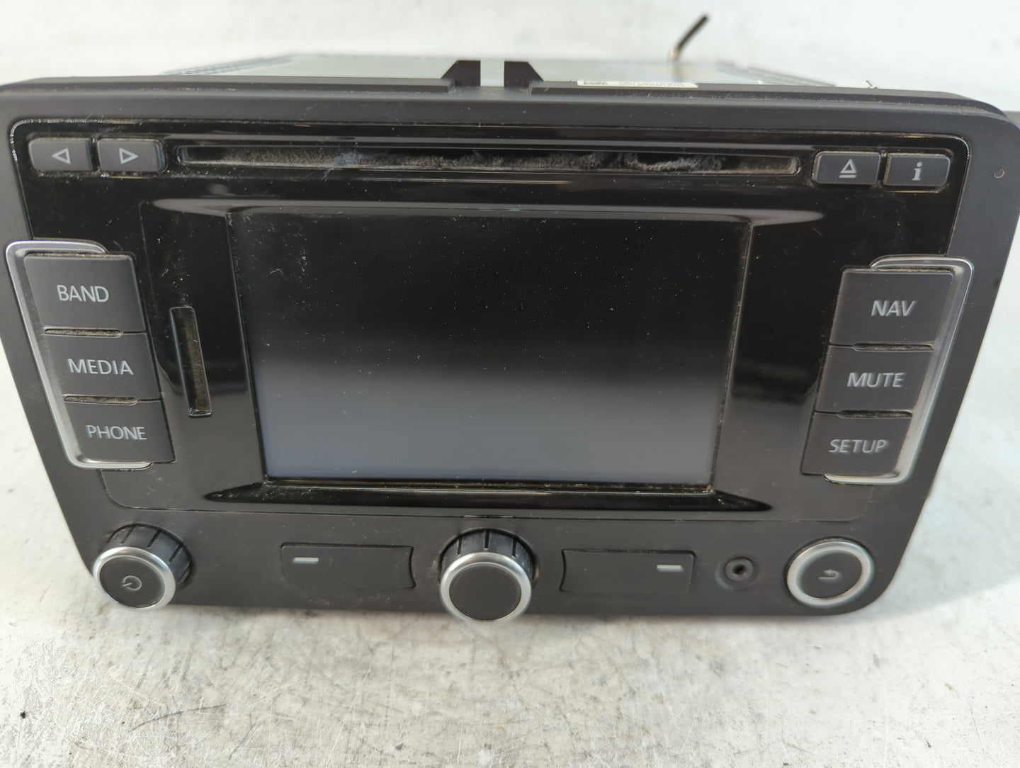 2012-2017 Volkswagen Cc Am Fm Cd Player Radio Receiver - Oemusedautoparts1.com