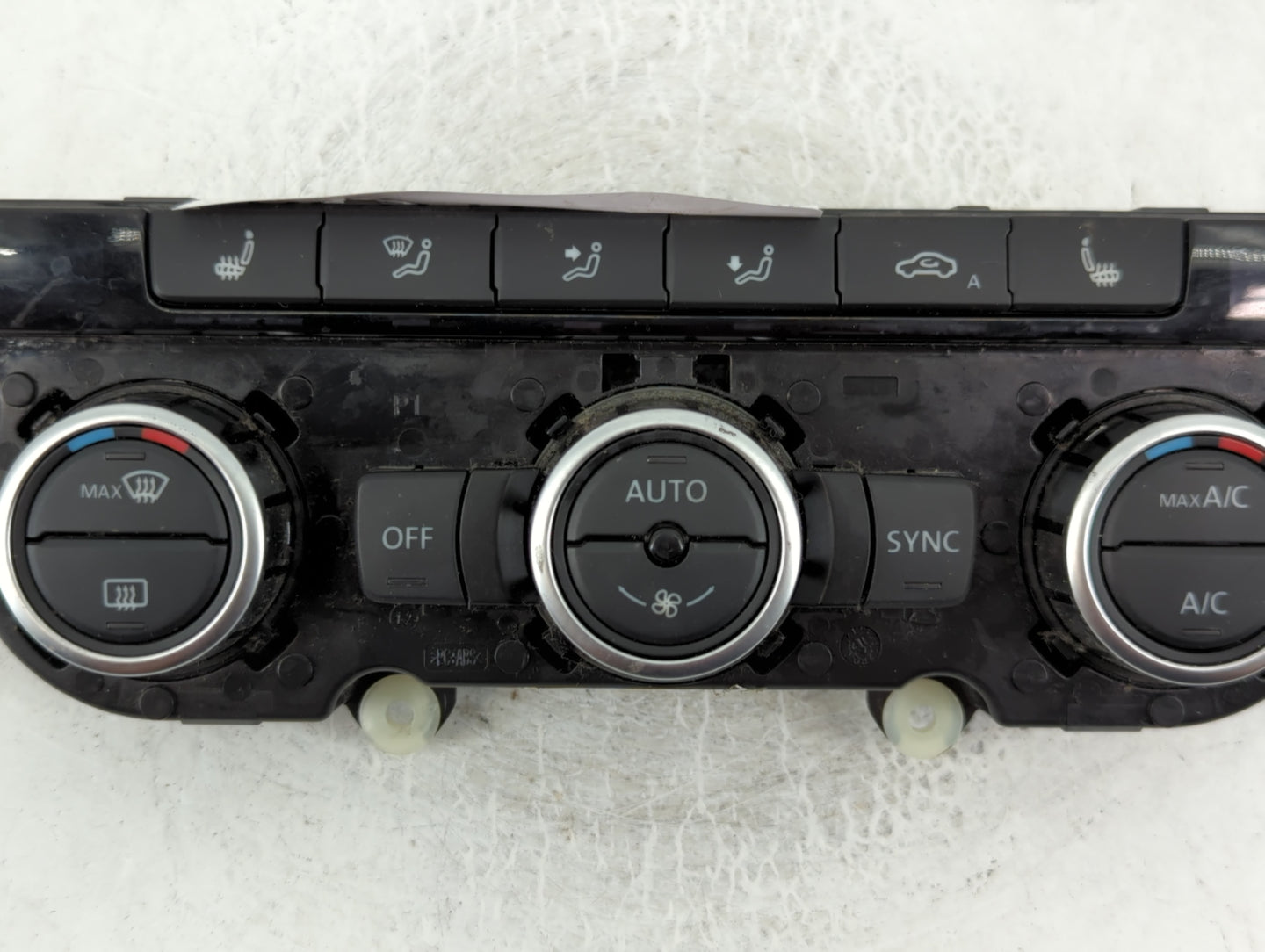 2013-2014 Volkswagen Cc Climate Control Module Temperature AC/Heater Replacement P/N:5HB 011 257-37 Fits Fits 2013 2014 OEM 