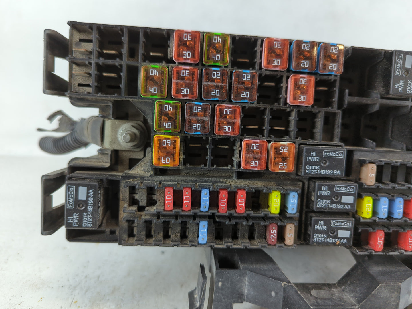2013-2017 Volkswagen Cc Fusebox Fuse Box Panel Relay Module P/N:CT4T-14290-LF Fits OEM Used Auto Parts - Oemusedautoparts1.c
