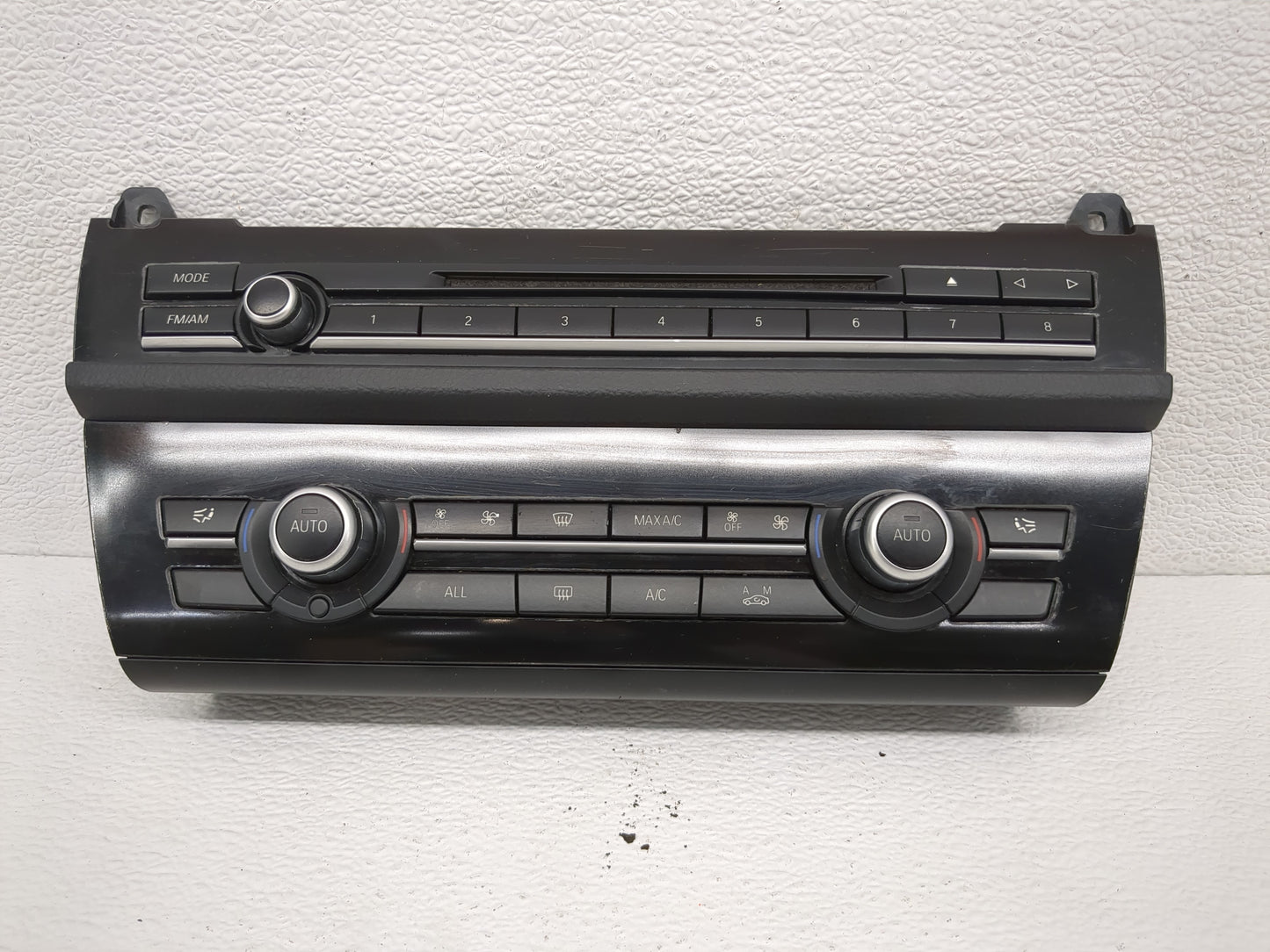 2013 Volkswagen Dasher Climate Control Module Temperature AC/Heater Replacement P/N:9306155-01 Fits OEM Used Auto Parts - Oe