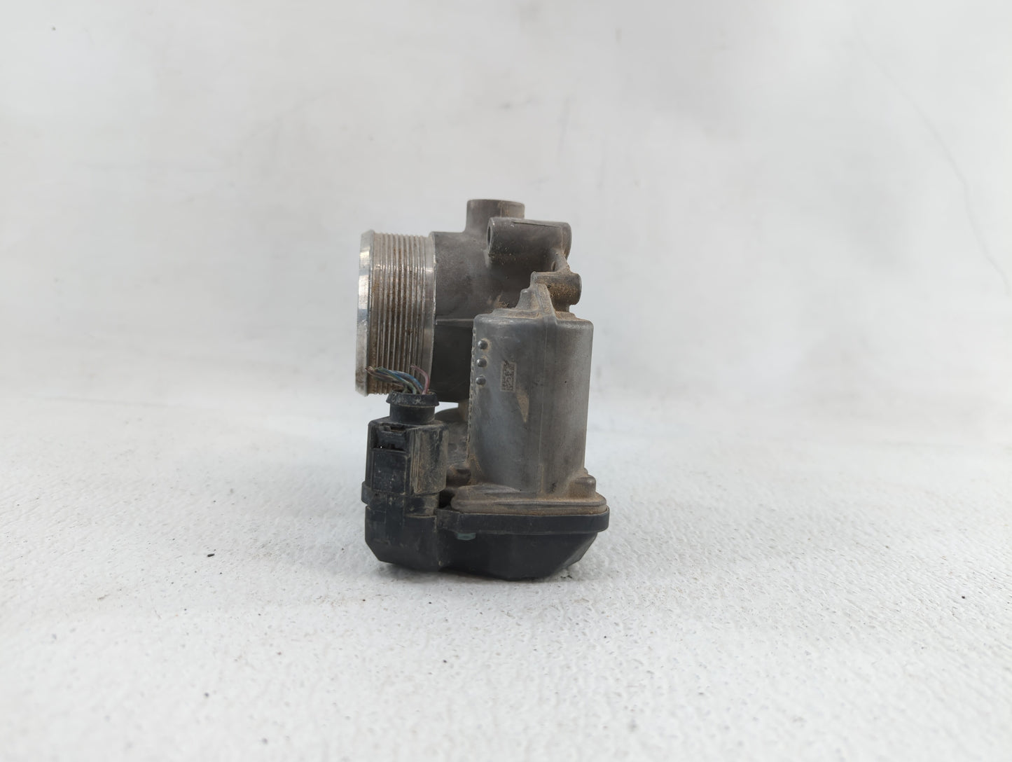 2013 Volkswagen Gli Throttle Body P/N:06F 133 062 G 06F 133 062 Q Fits OEM Used Auto Parts - Oemusedautoparts1.com