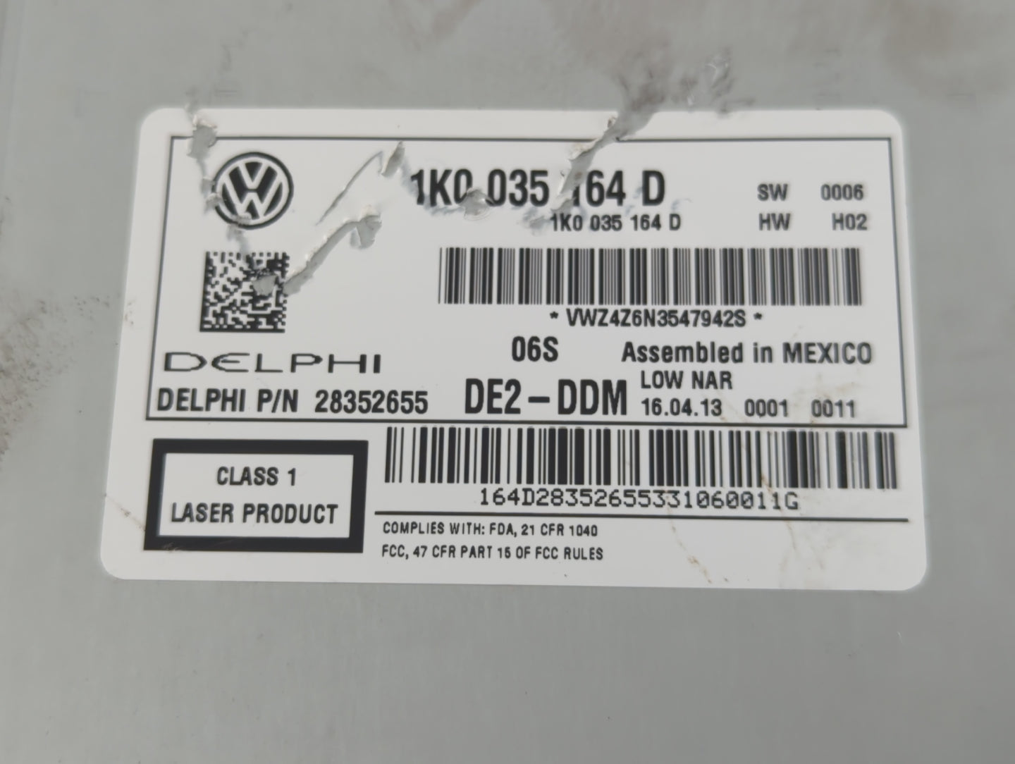 2012-2014 Volkswagen Golf Radio AM FM Cd Player Receiver Replacement P/N:28352655 1K0 035 164 D Fits Fits 2012 2013 2014 OEM