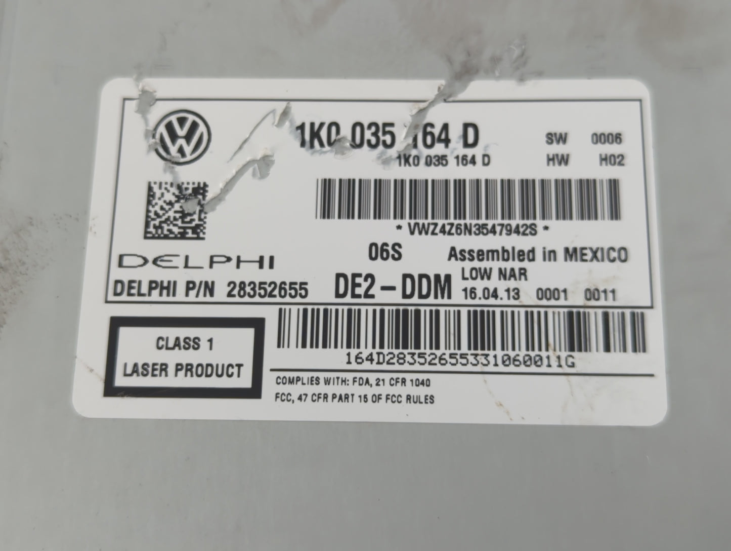 2012-2014 Volkswagen Golf Radio AM FM Cd Player Receiver Replacement P/N:28352655 1K0 035 164 D Fits Fits 2012 2013 2014 OEM
