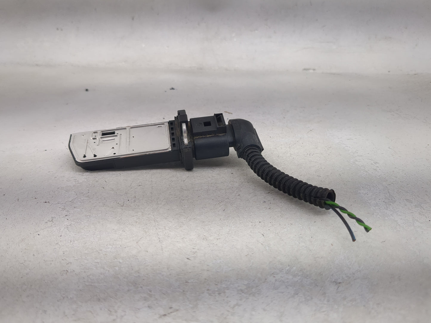 Volkswagen Golf Gti Mass Air Flow Meter Maf 1488664 - Oemusedautoparts1.com