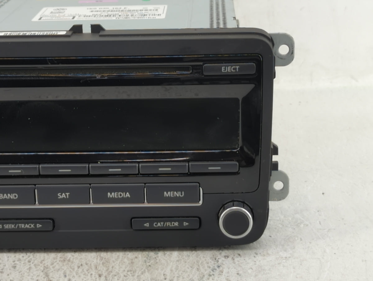 2012-2014 Volkswagen Gti Am Fm Cd Player Radio Receiver 458894 - Oemusedautoparts1.com