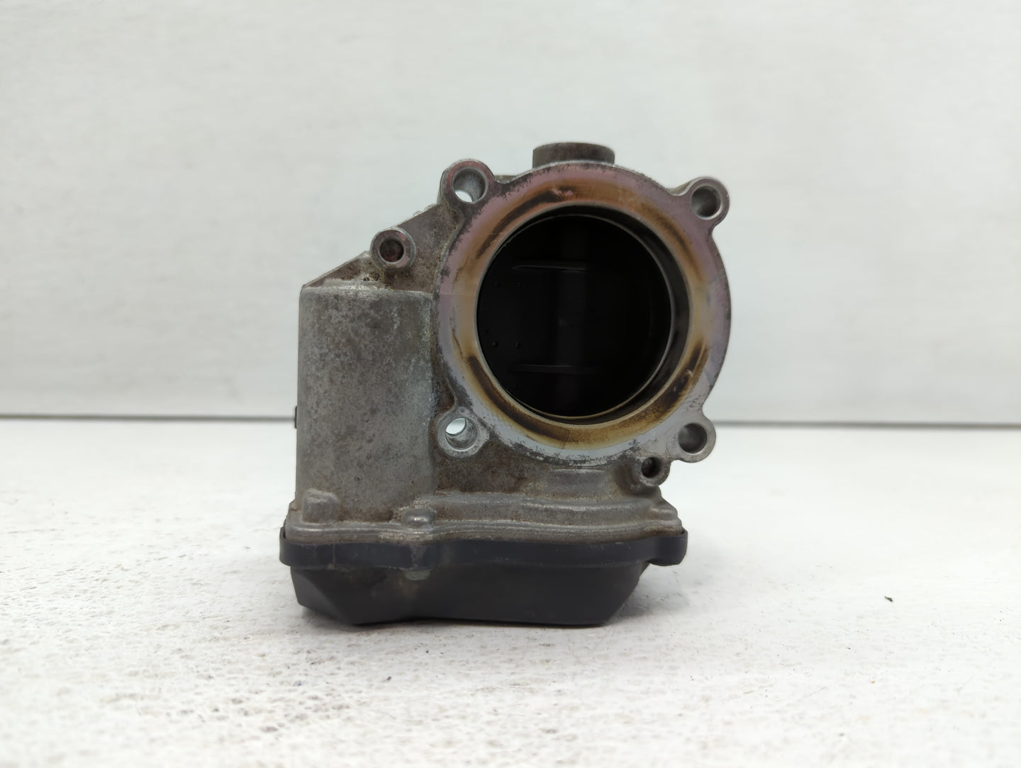 2006-2019 Volkswagen Gti Throttle Body P/N:06F 133 062 Q Fits OEM Used Auto Parts - Oemusedautoparts1.com