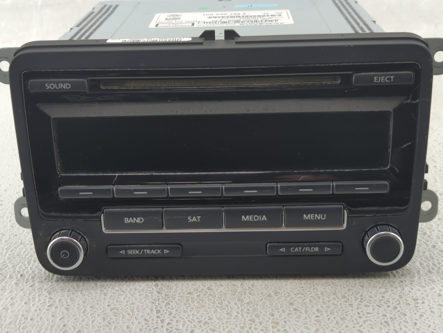 2013 Volkswagen Gti Radio AM FM Cd Player Receiver Replacement P/N:1K0 035 164 F Fits OEM Used Auto Parts - Oemusedautoparts