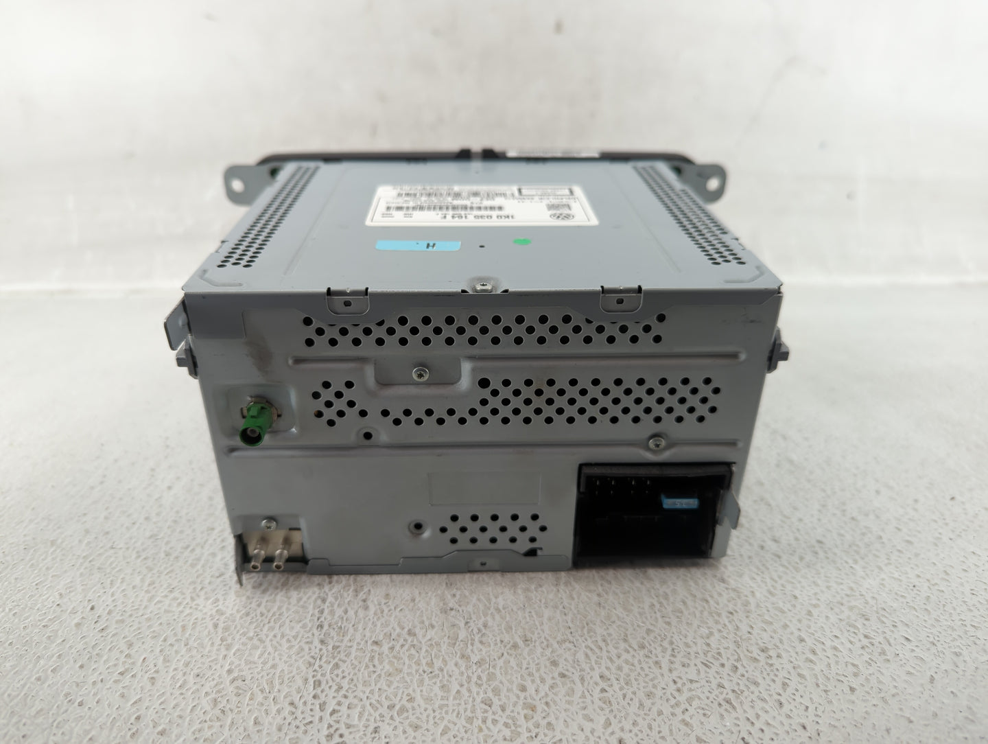2013 Volkswagen Gti Radio AM FM Cd Player Receiver Replacement P/N:1K0 035 164 F Fits OEM Used Auto Parts - Oemusedautoparts